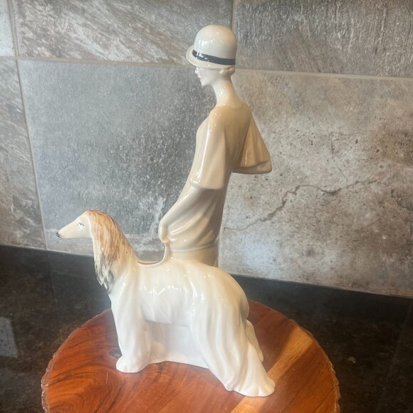 Royal Doulton 'Promenade' Hand Made 14-inch Porcelain Figurine! - Picture 2 of 16
